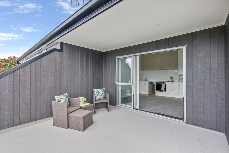 15B Vida Place, Howick, Auckland - Carousel 2