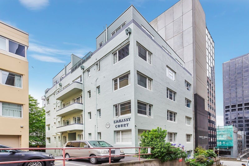 15/84A Boulcott ST, Wellington Central, Wellington - Carousel 1