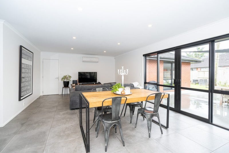 62 Cumberland Drive, Flagstaff, Hamilton - Carousel 2