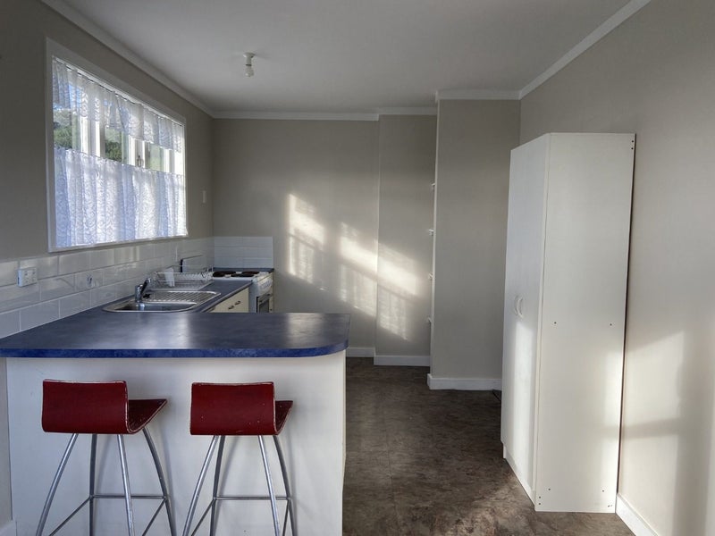 28 Hill Street, Hikurangi, Hikurangi - Carousel 2