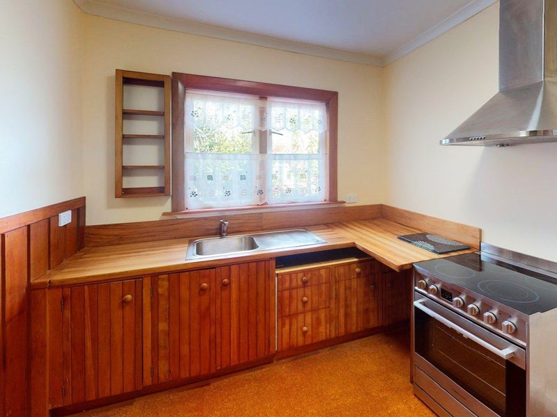 112 Marne Street, Hokowhitu, Palmerston North - Carousel 2
