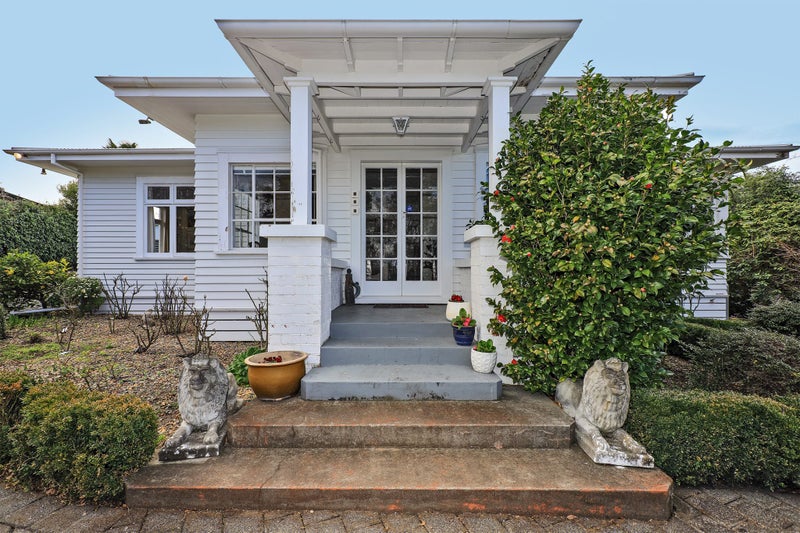 81 Joll Road, Havelock North, Havelock North - Carousel 2