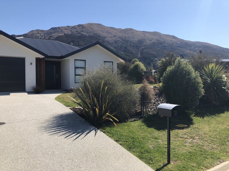 28 Hewson Crescent, Wanaka - Carousel 1