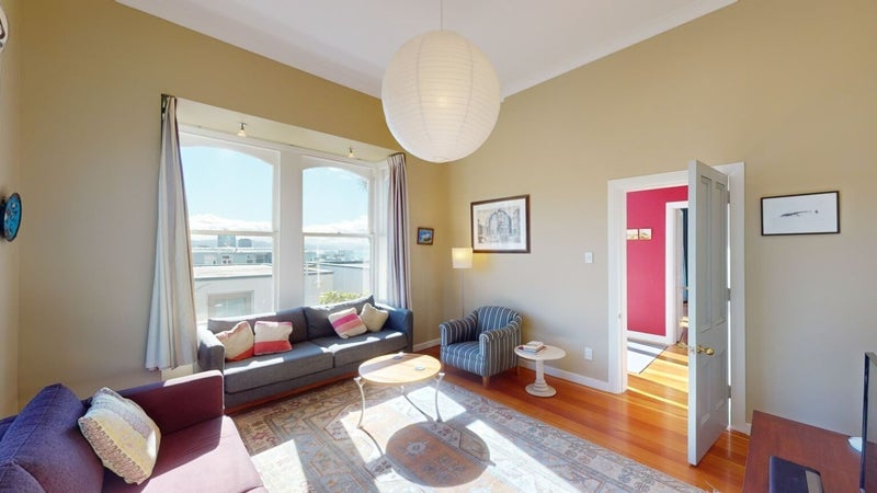 23 Maarama Crescent, Aro Valley, Wellington - Carousel 2