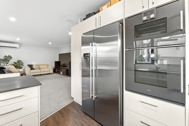 30 Whakawhiti Loop, Avondale, Auckland - Carousel 2