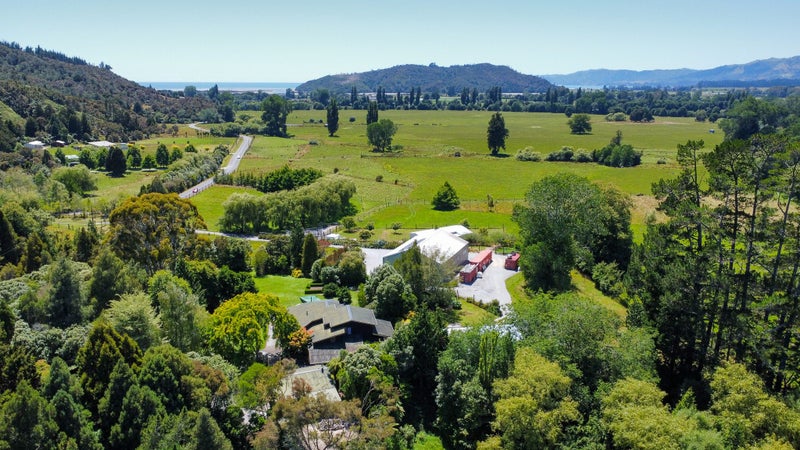 147 Pupu Valley Road, Takaka - Carousel 1