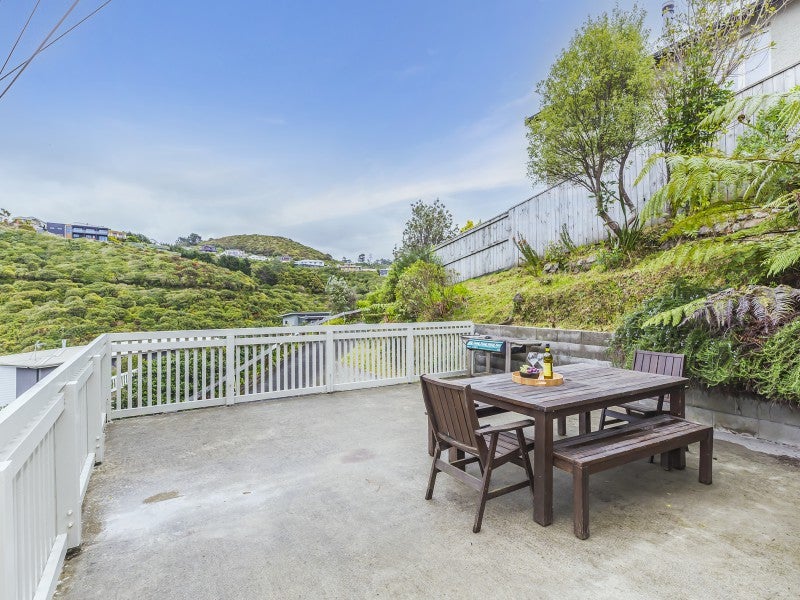 163 Karepa Street, Brooklyn, Wellington - Carousel 2