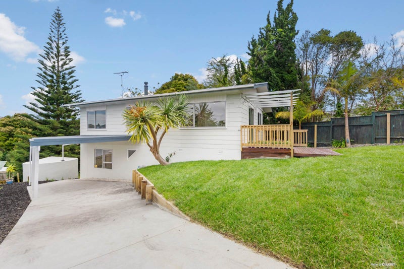 127 Brian Crescent, Stanmore Bay, Whangaparaoa - Carousel 2