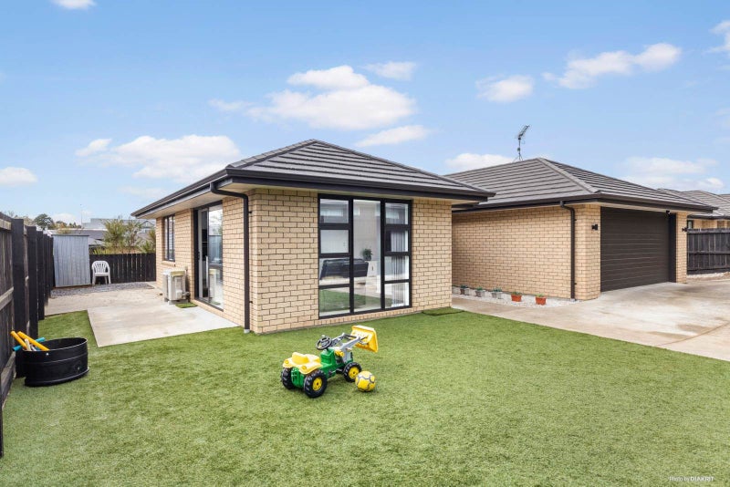 4C Fletcher Lane, Patumahoe, Pukekohe - Carousel 1