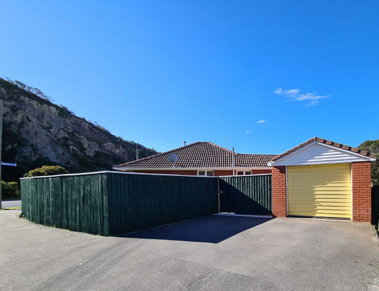 55 Wakefield Avenue, Sumner, Christchurch - Carousel 2