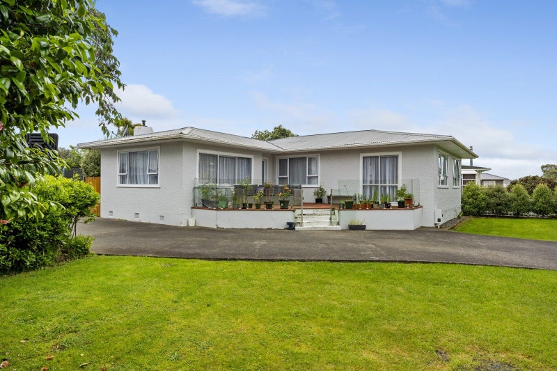 58 Somerset Road, Springvale, Whanganui - Carousel 2
