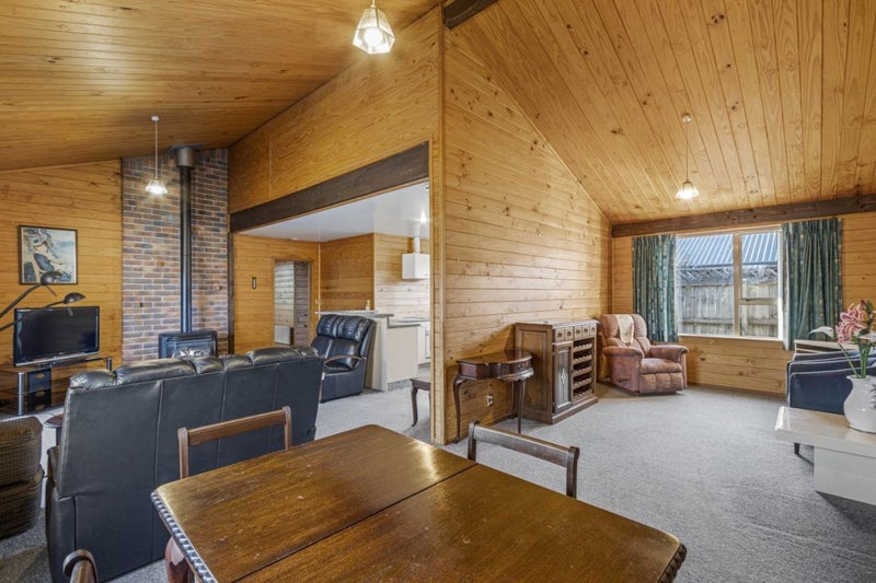 5 Thompsons Road, Belfast, Christchurch - Carousel 1