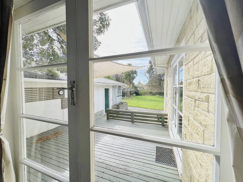 168 Condell Avenue, Papanui, Christchurch - Carousel 13