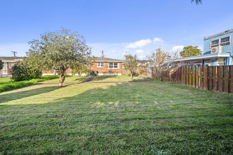 5/4 Graeme Avenue, Mangere East, Auckland - Carousel 2