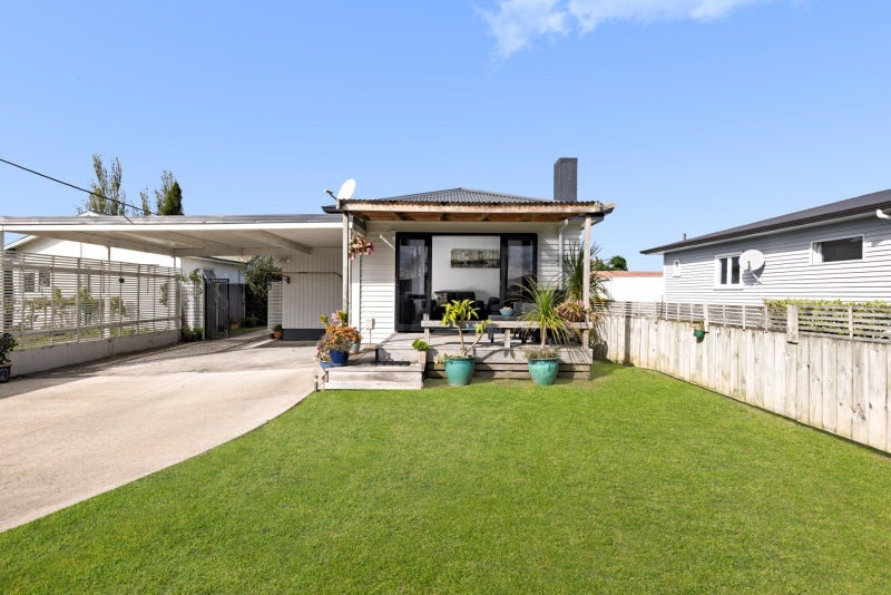 12 Greerton Road, Gate Pa, Tauranga - Carousel 1