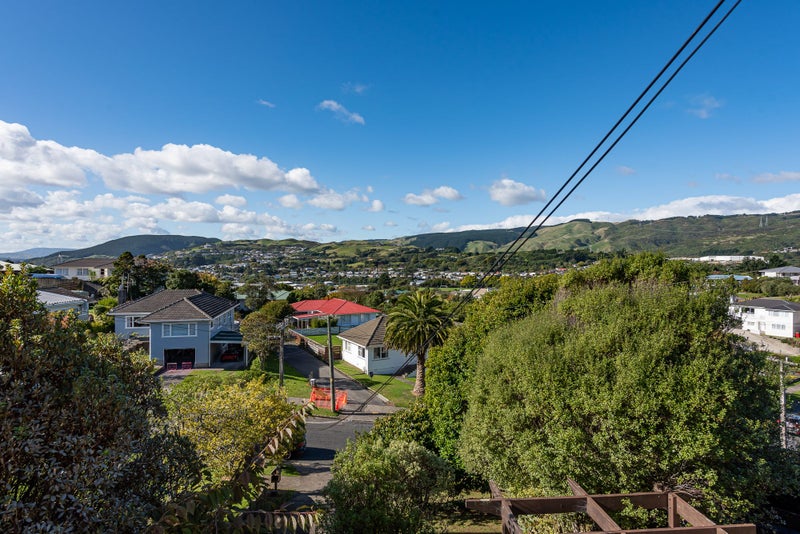 7 Saint Johns Terrace, Tawa, Wellington - Carousel 31