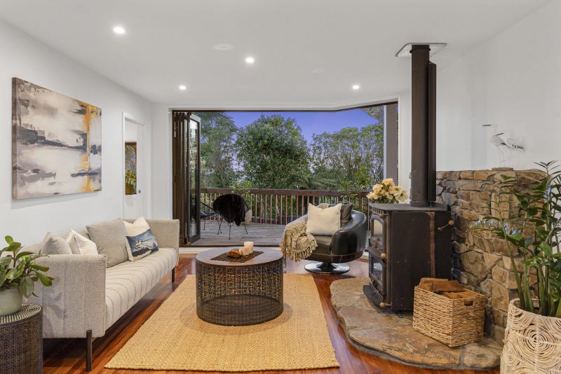 1/62 Rangatira Road, Beach Haven, Auckland - Carousel 1