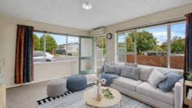 1/8 Sylvan Street, Hillmorton, Christchurch - Carousel 1