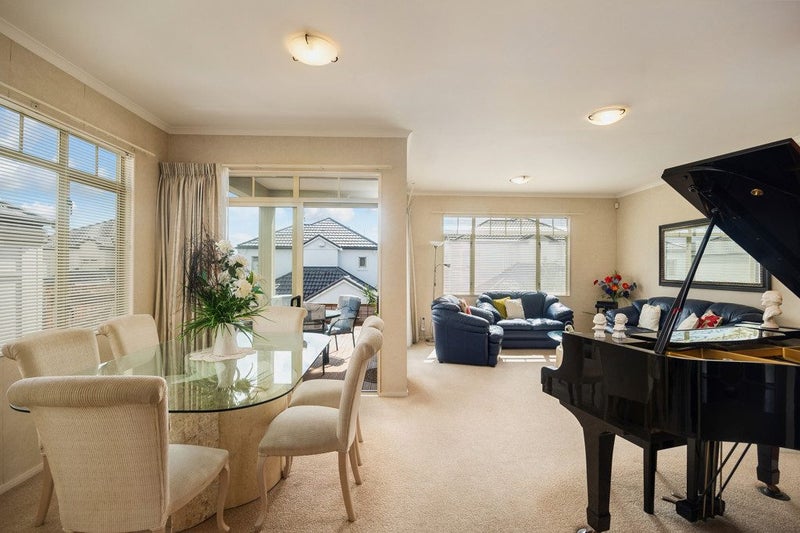 47 Matata Street, Blockhouse Bay, Auckland - Carousel 2