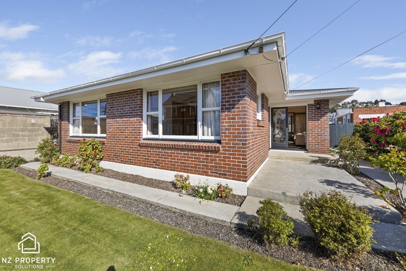 26 Fitzroy Street, Caversham, Dunedin - Carousel 2