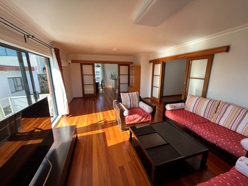 41 Rodney Street, Howick, Auckland - Carousel 2