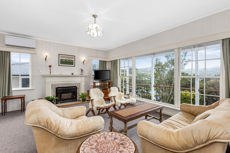 106 Warwick Street, Wilton, Wellington - Carousel 2