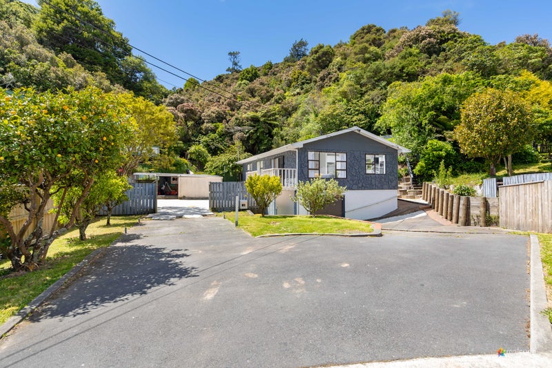 19 John Street, Stokes Valley, Lower Hutt - Carousel 1