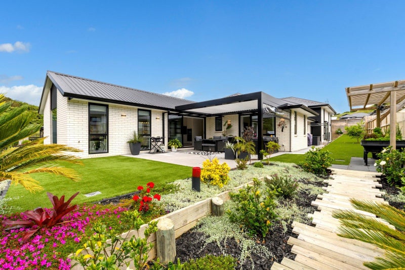 123 Adler Drive, Ohauiti, Tauranga - Carousel 1