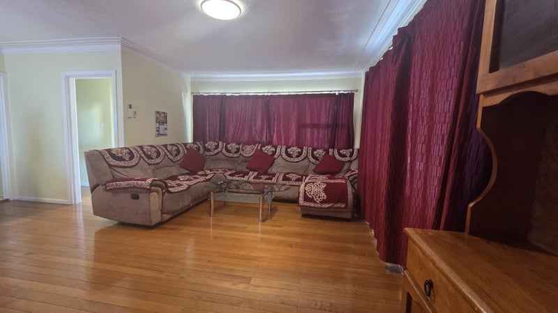 15 Brains Road, Kelston, Auckland - Carousel 2