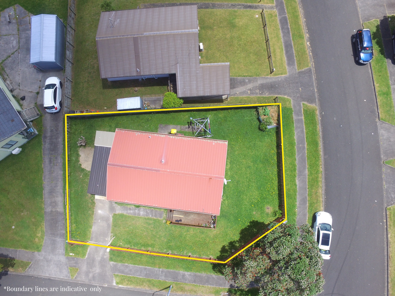 1/24 Bernina Place, Weymouth, Auckland - Carousel 2