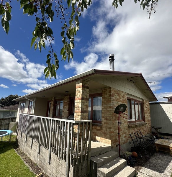 4A Inverness Road, Western Heights, Rotorua - Carousel 1