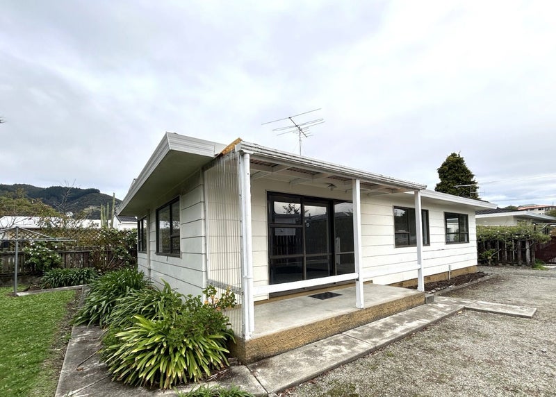 1/19 Dodson Valley Road, Atawhai, Nelson - Carousel 1