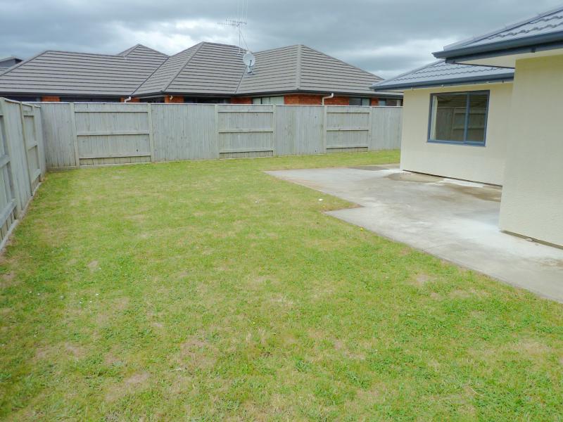 30 Rosalie Terrace, Kelvin Grove, Palmerston North - Carousel 12