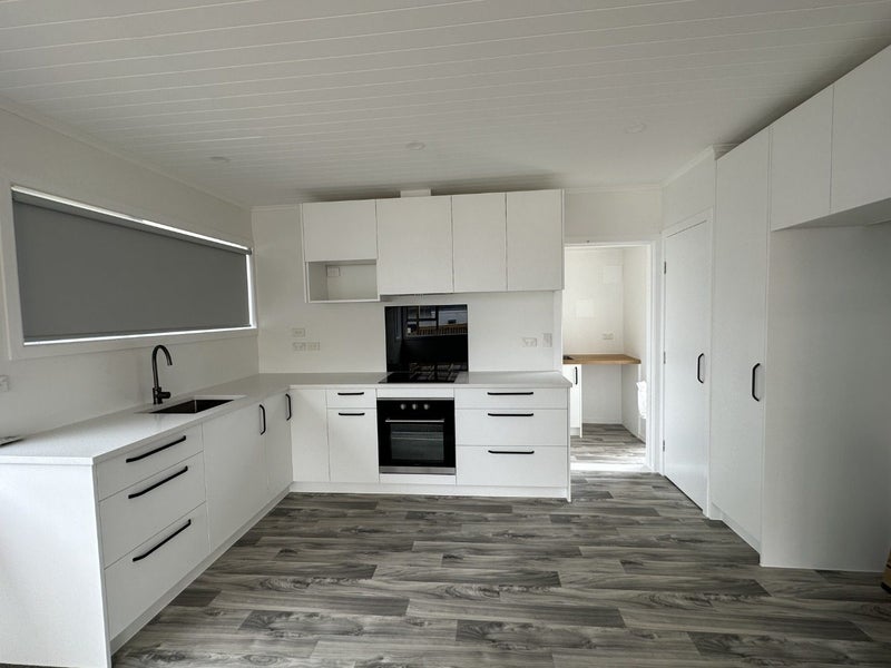 69A Red Beach Road, Red Beach, Whangaparāoa - Carousel 2