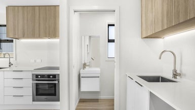 10 Te Ara o Ralph Olsen, Wainuiomata, Lower Hutt - Carousel 1