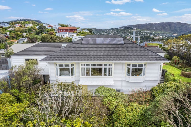 72 Anne Street, Wadestown, Wellington - Carousel 2