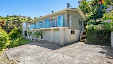 121 Tirohanga Road, Tirohanga, Lower Hutt - Carousel 1