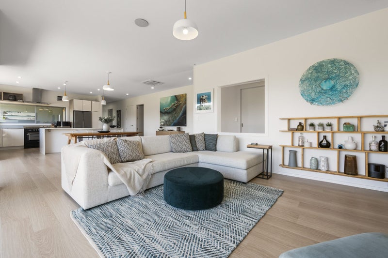 14 Orakei Place, Welcome Bay, Tauranga - Carousel 2