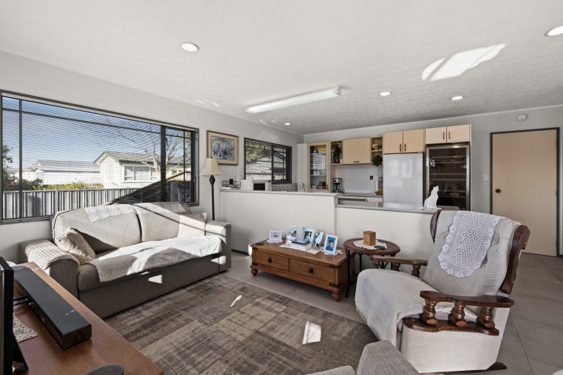 21B Elbourne Street, Taradale, Napier - Carousel 2