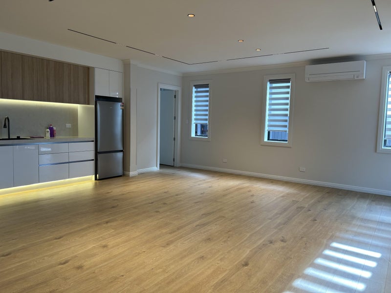 19 Kerekin Drive, Oteha, Auckland - Carousel 2