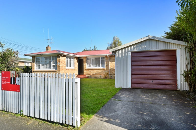 19 Tomin Road, Glenview, Hamilton - Carousel 2