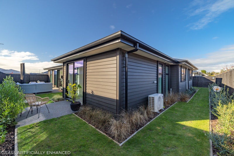 8 MacKinnon Street, Marshland, Christchurch - Carousel 23