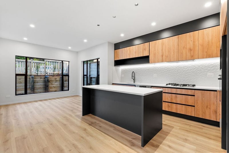 13 Wentworth Park, Albany, Auckland - Carousel 2