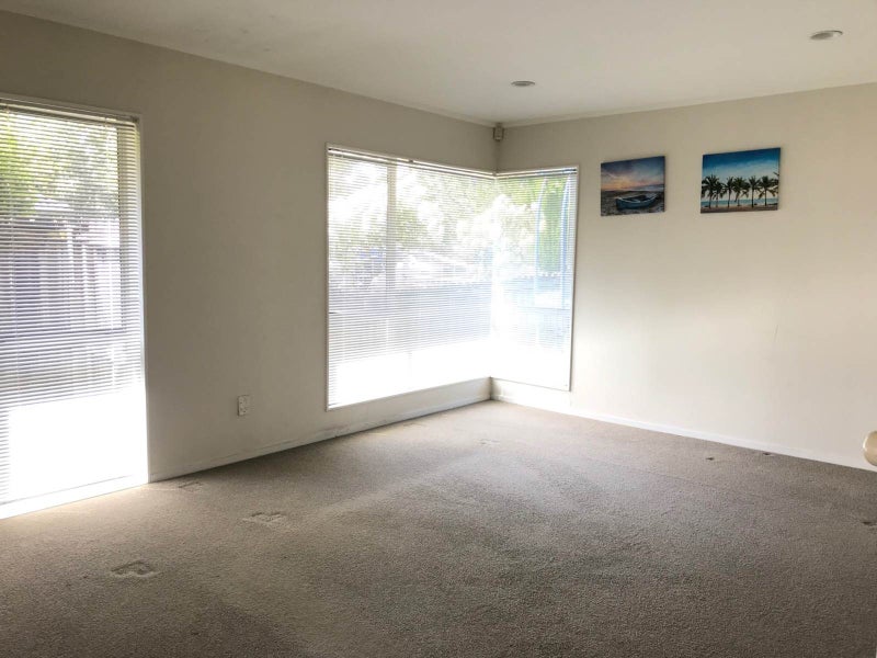 1/236 Cascades Road, Botany Downs, Auckland - Carousel 2