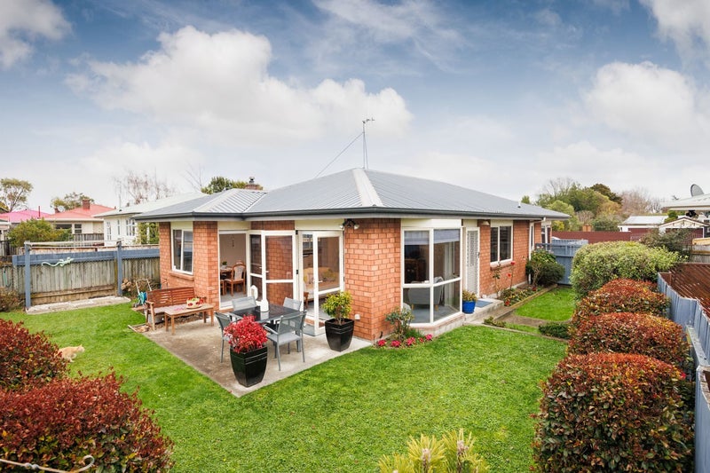1 Eton Place, Terrace End, Palmerston North - Carousel 1