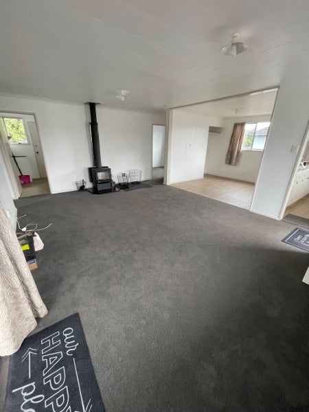 976F Tremaine AVE, Roslyn, Palmerston North - Carousel 1