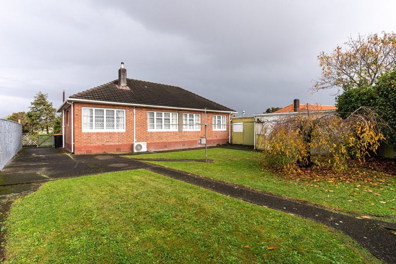 29 Moheke Avenue, Roslyn, Palmerston North - Carousel 16