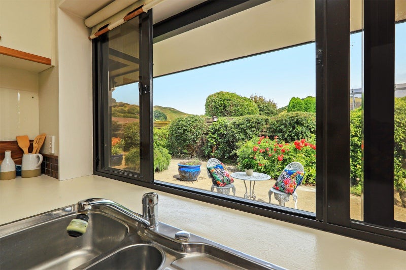 37 Anderson Road, Taradale, Napier - Carousel 2