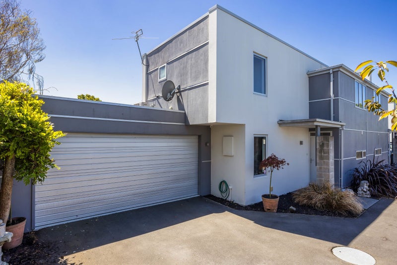 77B Bishop Street, St Albans, Christchurch - Carousel 1