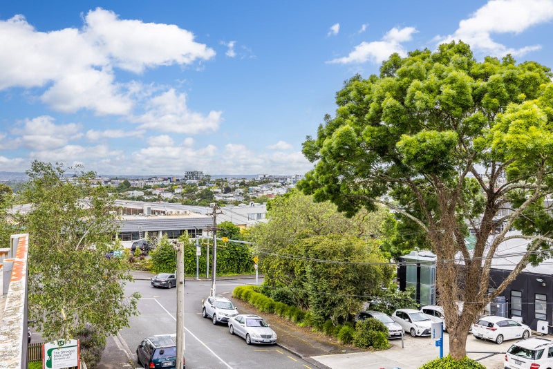 1M/12 Charles Street, Mount Eden, Auckland - Carousel 10